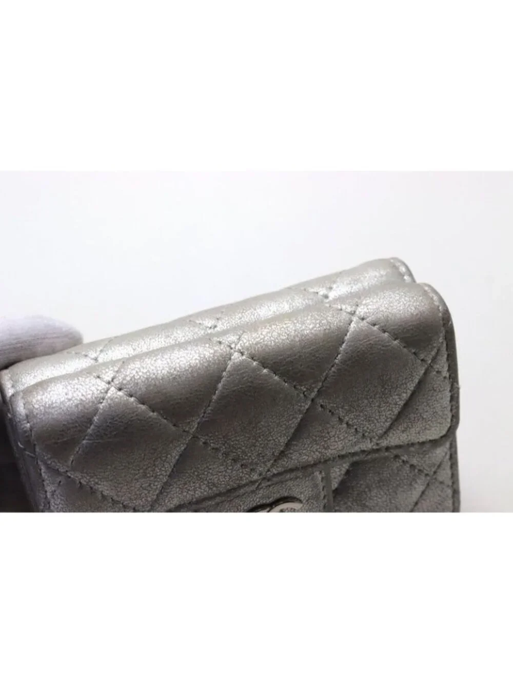 Chanel 31 Quilted Leather Trifold Wallet - Picture 10 of 10
